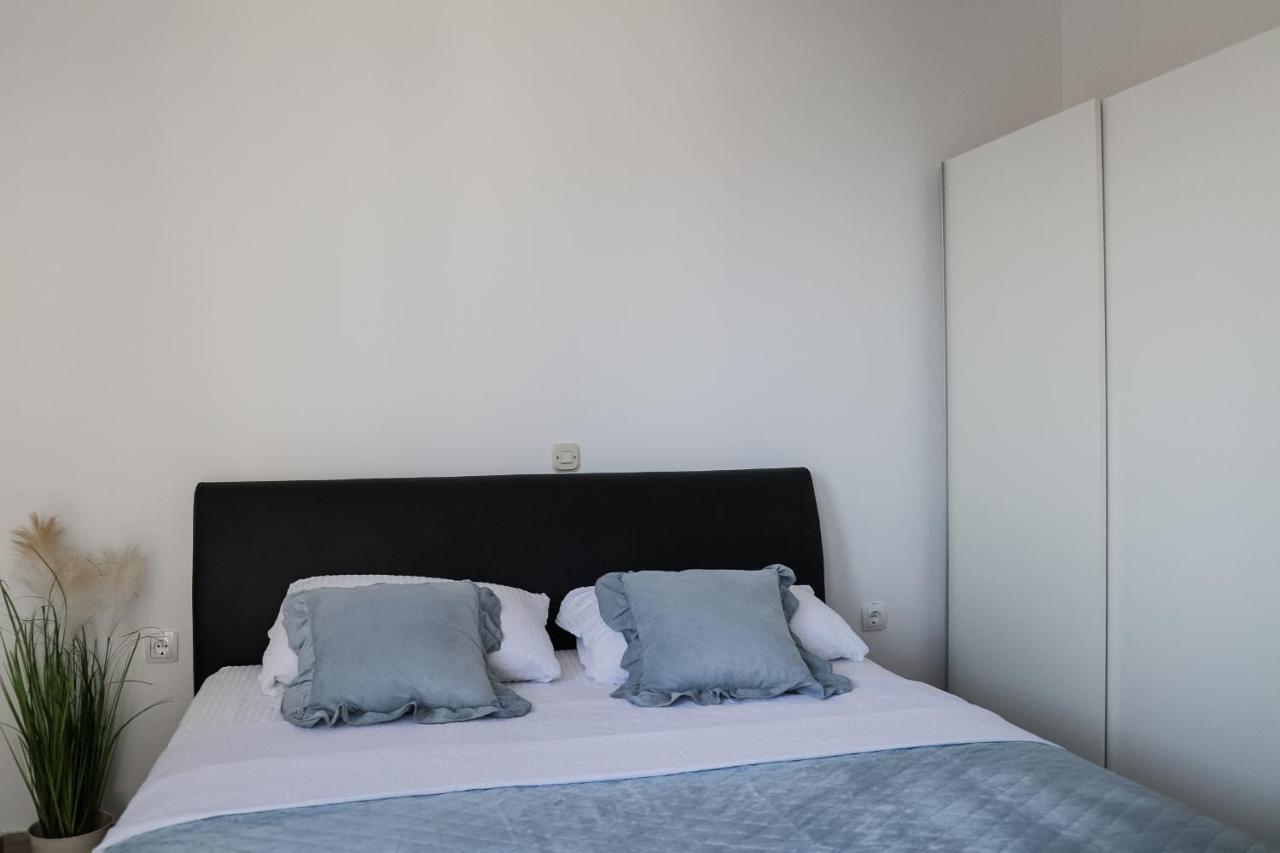 Apartments Morska Vila コマルナ エクステリア 写真