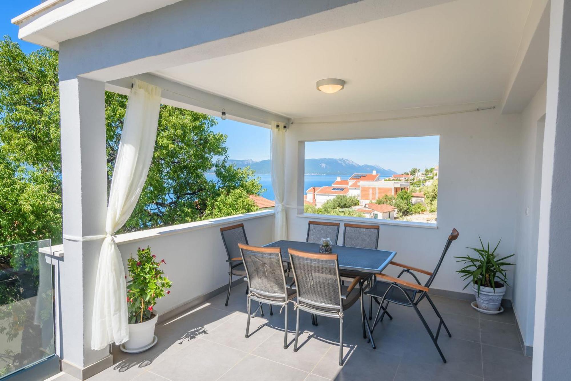Apartments Morska Vila コマルナ エクステリア 写真